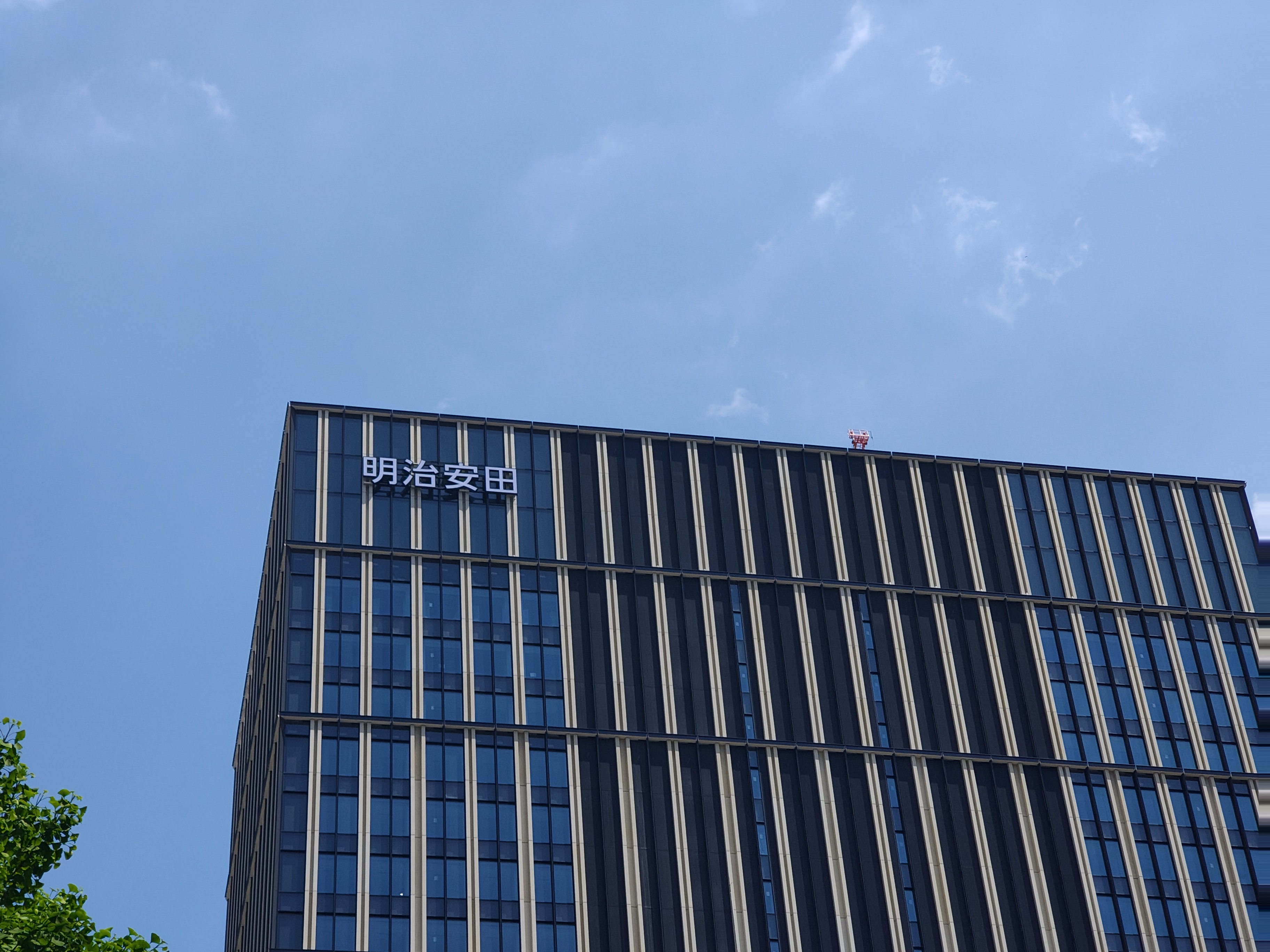 blog_img 都心部のオフィスビル市場は活況