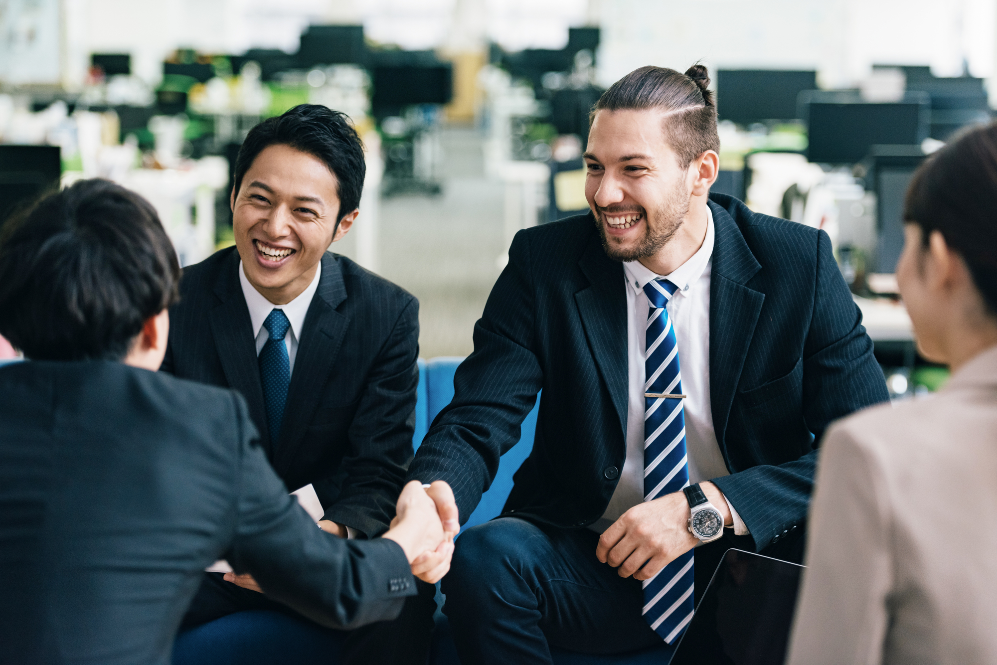 専門用語まで含めた多言語サポート